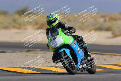 media/Oct-08-2022-SoCal Trackdays (Sat) [[1fc3beec89]]/Turn 16 (125pm)/